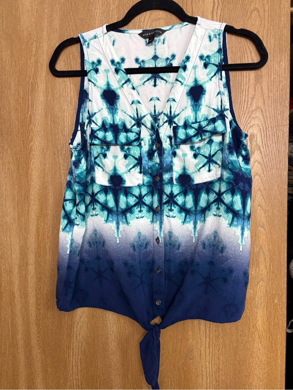 Rock & Republic Blue & Teal Tie-Dye Button Front Camisole